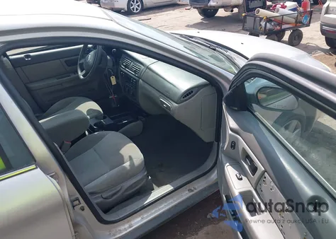 2005 Mercury Sable Gs from USA, damaged, VIN 1MEFM50U25A633291